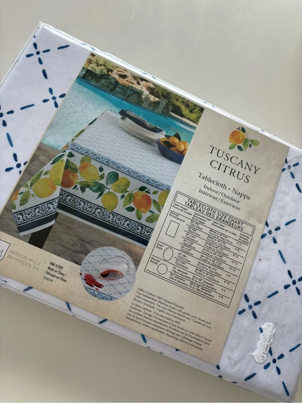 NWT Tuscany Citrus 60”x 80 Oblong Tablecloth-Blue & White Tile/Lemon Print